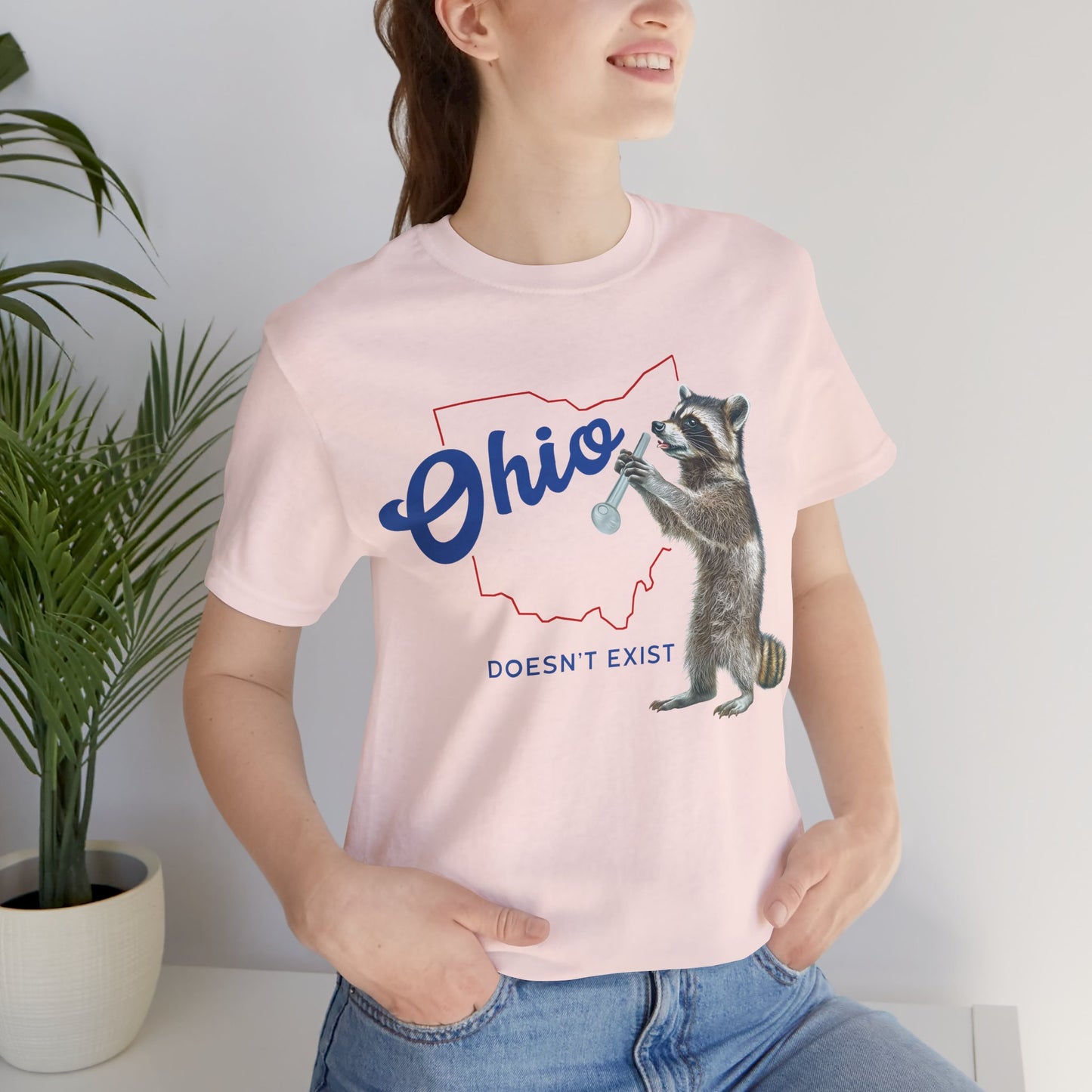 Chewy the Methcoon – Viral Wildlife Tee. Ohio’s most chaotic raccoon. Caught on cam. Immortalized in cotton.